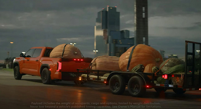 Toyota Tundra TRD Pro 2022 года возит самые большие овощи в новой рекламе