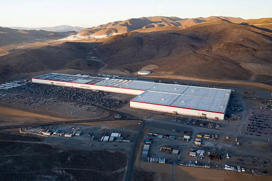 Компания Tesla строит новый завод огромных размеров в Неваде стоимостью 3,5 миллиарда долларов 