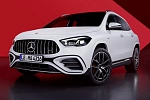 Компания Mercedes-Benz обновила гибридные кроссоверы Mercedes-AMG GLA и GLB