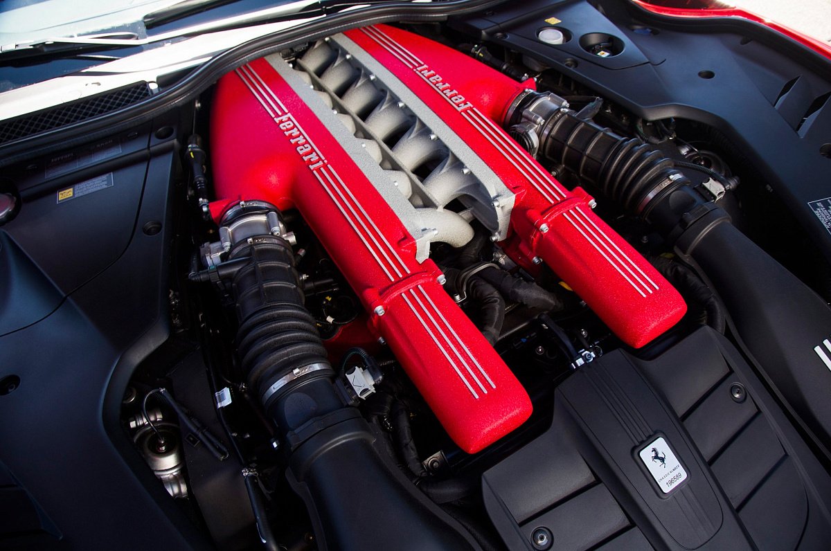 Ferrari запатентовала инновационные технологии для нового двигателя V12