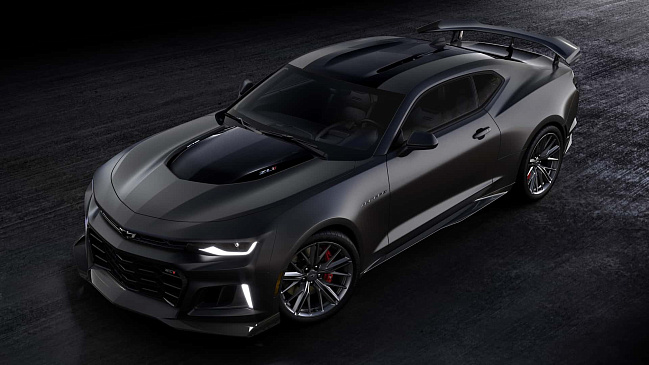 Chevrolet представила коллекционную версию Chevrolet Camaro 2024 в честь отказа от 4-цилиндрового мотора