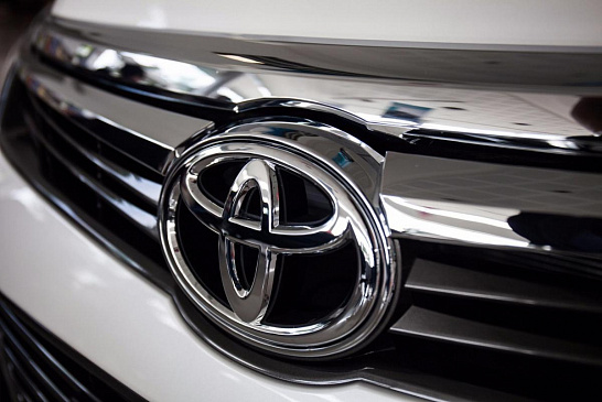 Марка Toyota сделала платным дистанционный запуск двигателя в 2018 году