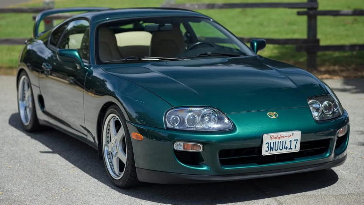 Продается идеальная Toyota Supra 1997 года выпуска, принадлежавшая одному владельцу