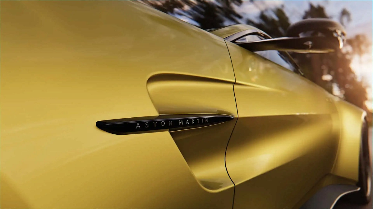 Новый Aston Martin Vantage показали на тизере перед премьерой 12 февраля