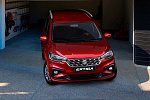 В России начались продажи минивэнов Suzuki Ertiga стоимостью от 2 млн рублей