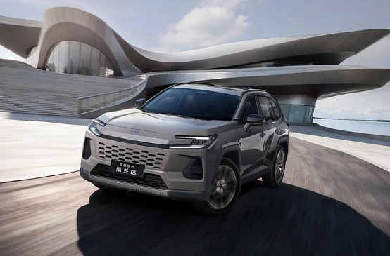В Россию привезли новый Toyota Wildlander: авто 2026 года по цене от 4,7 млн рублей