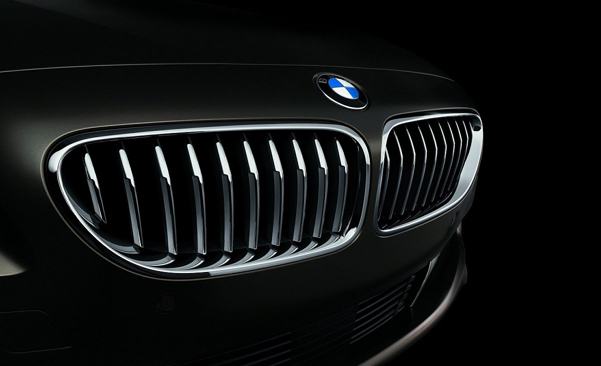 BMW отзывает практически все машины, выпущенные с 2018 года
