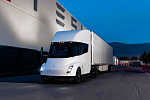 Серийный запуск электрогрузовиков Tesla Semi готовится в конце 2025 года