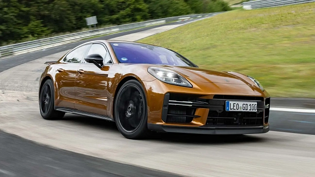 Это определенно, самая быстрая Porsche Panamera в мире 