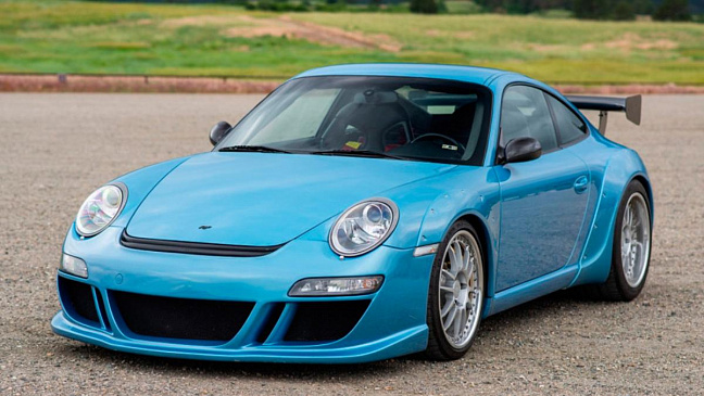 Редкий суперкар Porsche 2007 года продали на аукционе за треть миллиона долларов