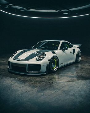 Porsche 911 GT2 RS получил спойлер в стиле ретро