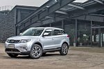 Компания Geely пересмотрела версии Atlas и Emgrand X7 для России 