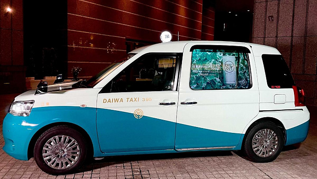 В Японии заработало такси, предлагающее пассажирам вздремнуть после работы 
