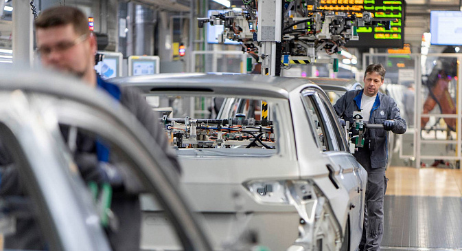 Volkswagen заявляет о невозможности устранить нехватку полупроводников до 2024 года