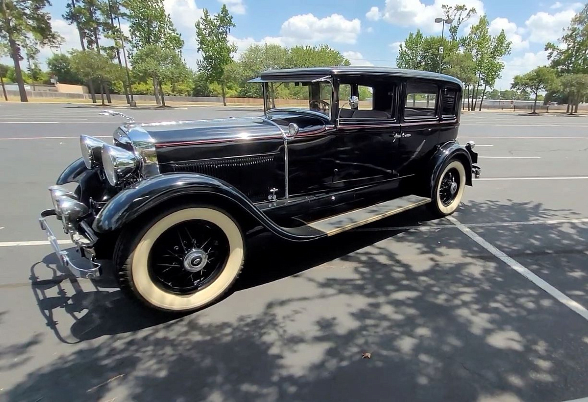 Исчезнувшие легенды: роскошные седаны Lincoln, которые мир потерял навсегда