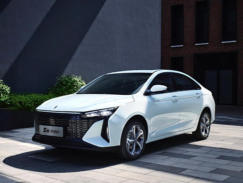 Автожурнал «За рулем» протестировал недорогой седан Livan S6 Pro стоимостью от 2,55 млн рублей