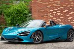 78-летний мужчина купил себе McLaren 720S Spider