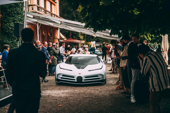 Bugatti Centodieci и EB110 SuperSport произвели фурор на итальянском конкурсе Villa d'Este