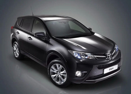 Эксперт Чистов выбрал на вторичке дешевые надежные SUV марок Toyota, Mazda и Nissan