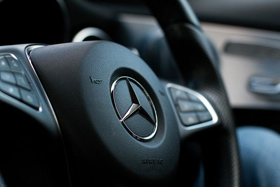 В России отзывают более 7 тысяч автомобилей Mercedes-Benz