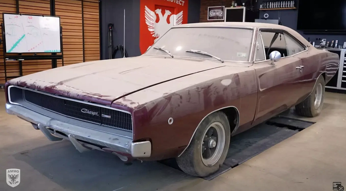 Красный Dodge завели впервые за 30 лет. Что стало с машиной за это время Красный Dodge завели впервые за 30 лет. Что стало с машиной за это время