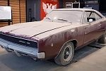 Красный Dodge завели впервые за 30 лет. Что стало с машиной за это время