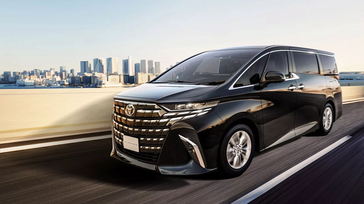 Toyota приостанавливает продажи разных моделей в Японии из-за задержек производства