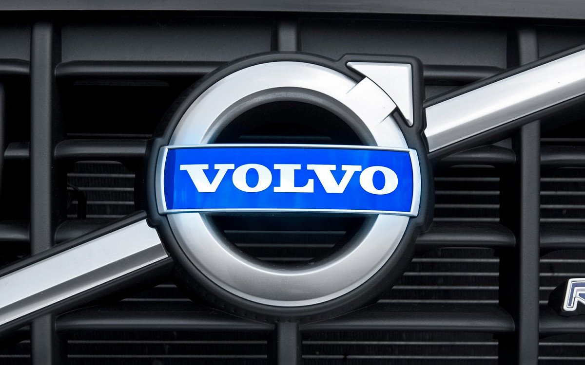 Электрический Volvo XC40 оснастят новой мультимедийной системой