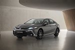 Гибридный Toyota Camry получил обновление