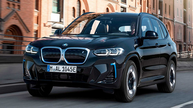 Новые электрические внедорожники BMW iX3M и iX4M могут находиться в разработке