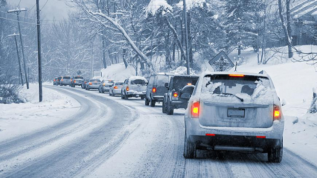 Автоэксперт Сергей Канаев предупредил россиян о необходимости ежедневной проверки авто зимой