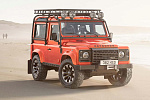 Land Rover решил представить оригинальную версию внедорожника Defender 