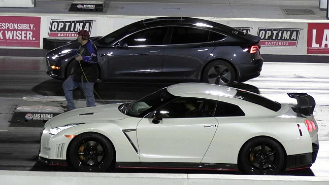 Может ли Tesla Model 3 превзойти Nissan GT-R в дрэг-рейсинге?