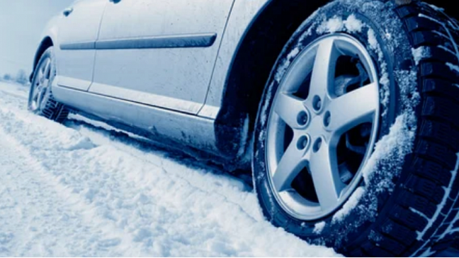 Водителям в РФ объяснили, почему зимние шины нельзя ставить на литые диски в 2021 году