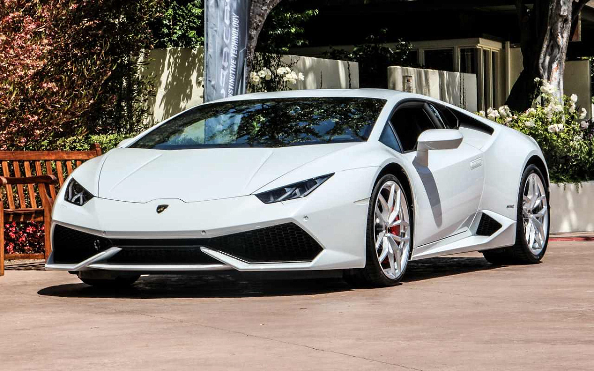 Lamborghini Huracan будет продаваться за 11 млн рублей