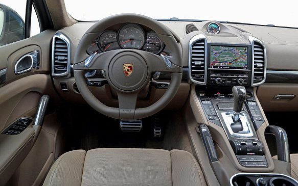 У российских владельцев автомашин Porsche перестало работать мобильное приложение