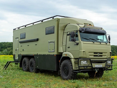 Представлен премиальный кемпер на базе «КамАЗа» для рыбалки и охоты 