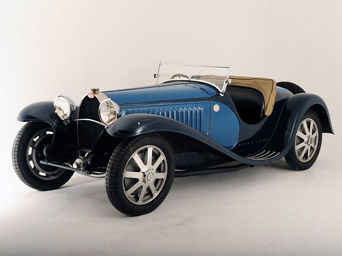 Bugatti Type 55               - Carsweek