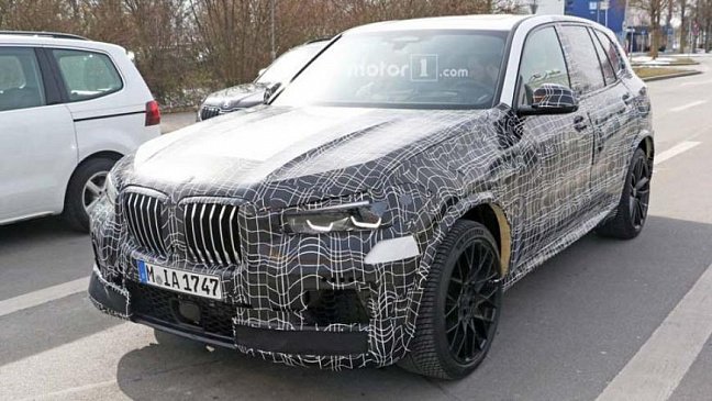 «Заряженный» BMW X5 M замечен на тестах