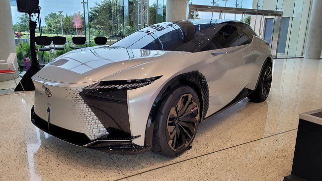 Электрический концепт Lexus LF-Z выйдет в серию в течение 14 месяцев
