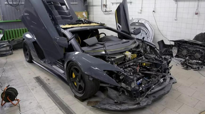 В белорусской мастерской восстанавливают Lamborghini Aventador S после ДТП 
