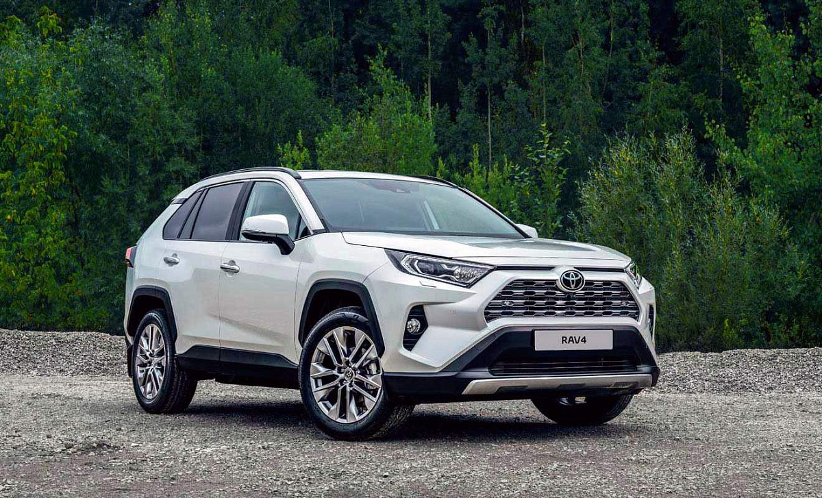 Топ-3 авто для выгодной перепродажи: Эти японцы держат цену лучше всех