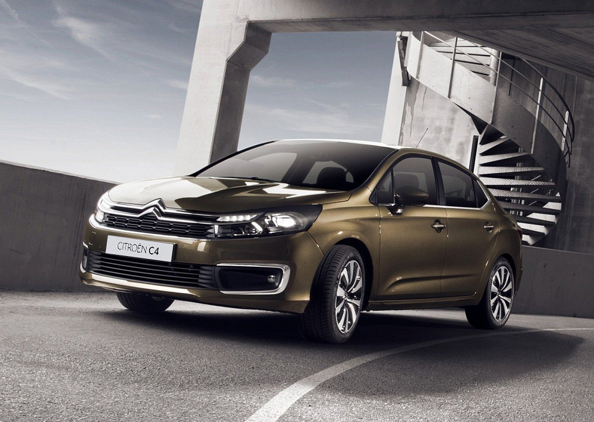 Citroen C4 Sedan стал дешевле на 10 000 рублей