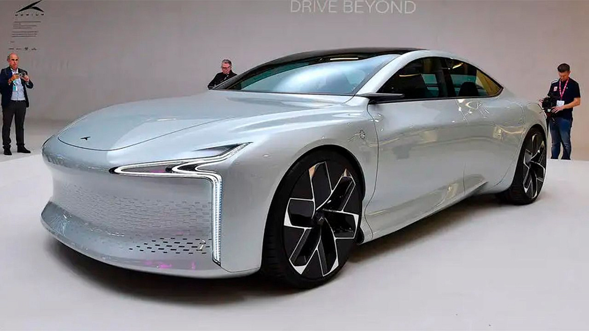 Представлен водородный автомобиль Hopium Machina на Парижском автосалоне  2022 года