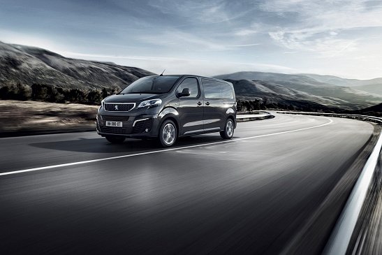 Peugeot представила электрический фургон e-Traveller