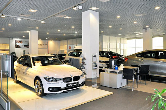Компания BMW подняла цены на свои авто в РФ второй раз за месяц