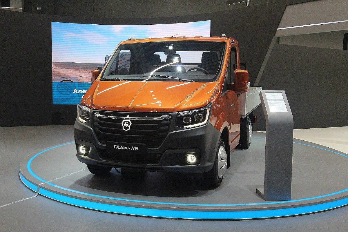 Российская компания ГАЗ запатентовала переднюю панель для новой ГАЗели