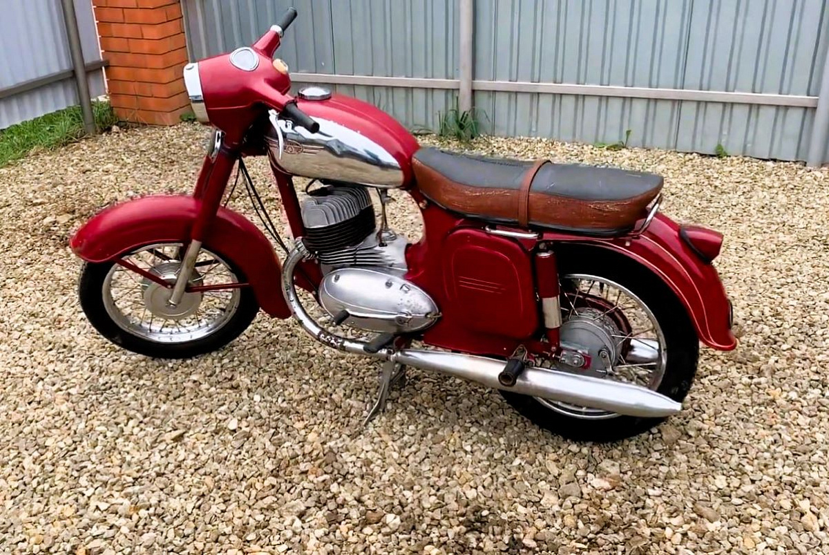 Какие мотоциклы Jawa были самыми быстрыми в СССР или секретное «оружие» советских стиляг