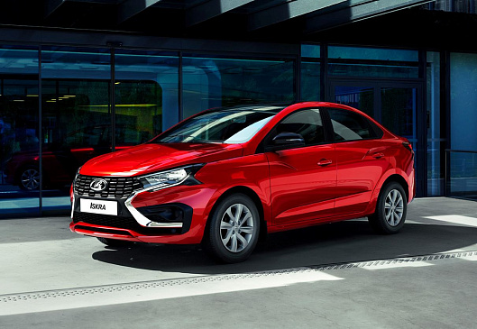 Старт продаж LADA Iskra под вопросом: Все машины застряли на заводе