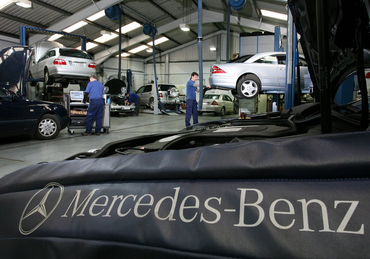 Mercedes-Benz объявил о начале отзывной компании в России 
